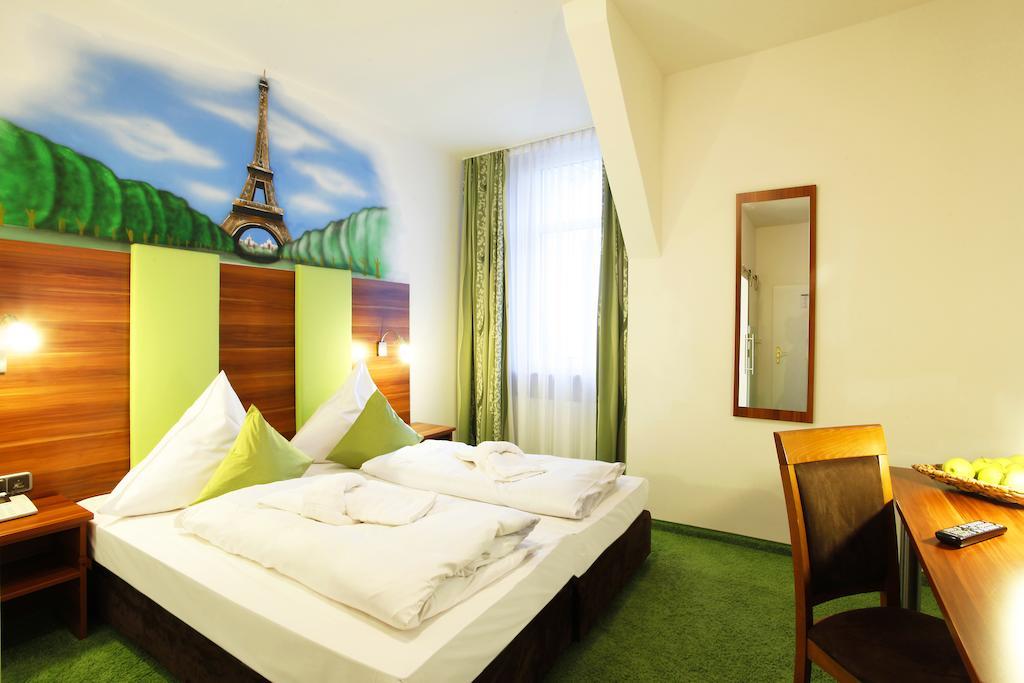 Warsteinerhof By Centro Comfort Köln Rum bild